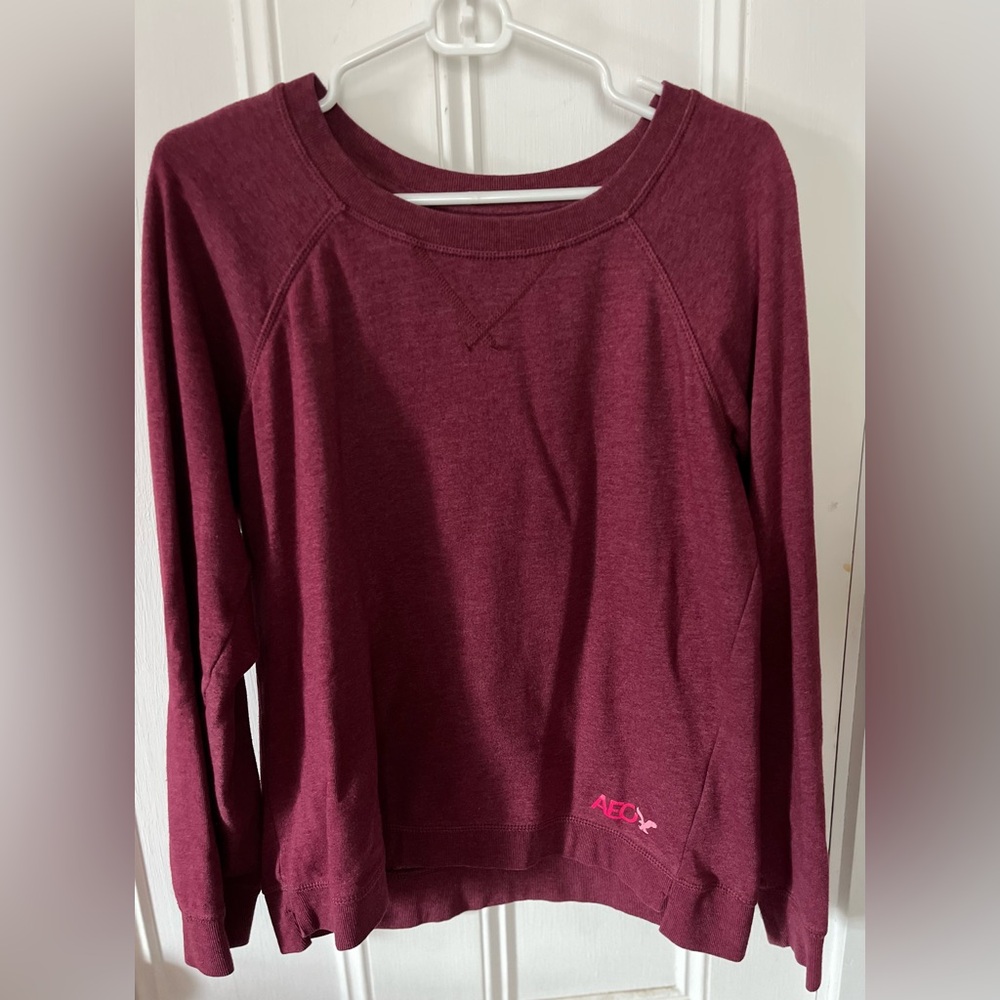 American Eagle crew neck sweatshirt, maroon, size L